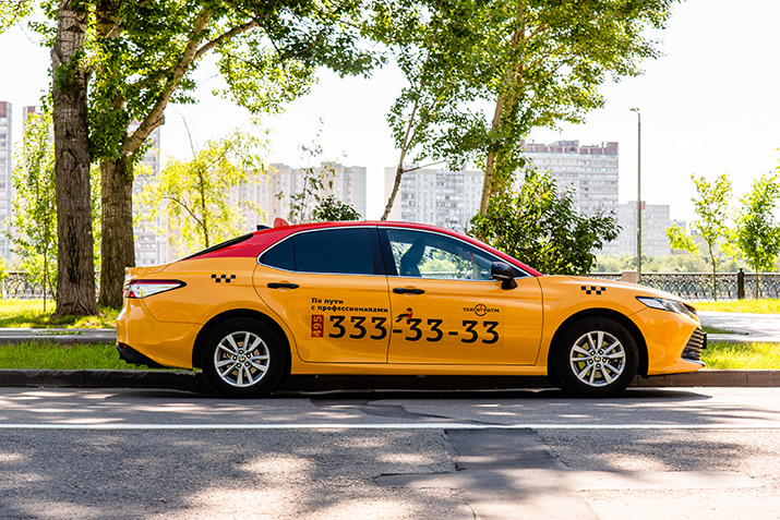 Тойота Камри — аренда под такси в Такси Ритм
